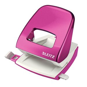 Perforatore 5008 New NeXXt WOW - passo 8 cm - max 30 fogli - 2 fori - fucsia metallizzato - Leitz - immagine 1