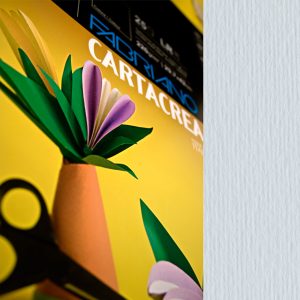 Cartoncino CartaCrea - 35x50cm - 220gr - perla - Fabriano - blister 10 fogli - immagine 1