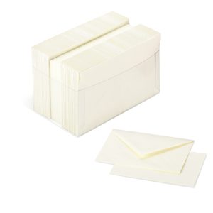 Scatola 100 cartoncini (200gr) + 100 buste (90gr) - avorio - formato 4 - Favini - immagine 1