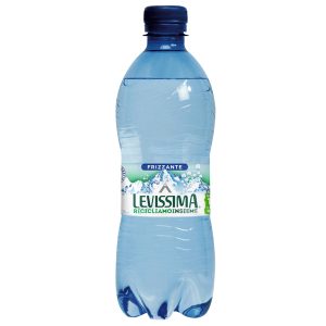 Acqua frizzante - PET 100% riciclabile - bottiglia da 500 ml - Levissima - immagine 1